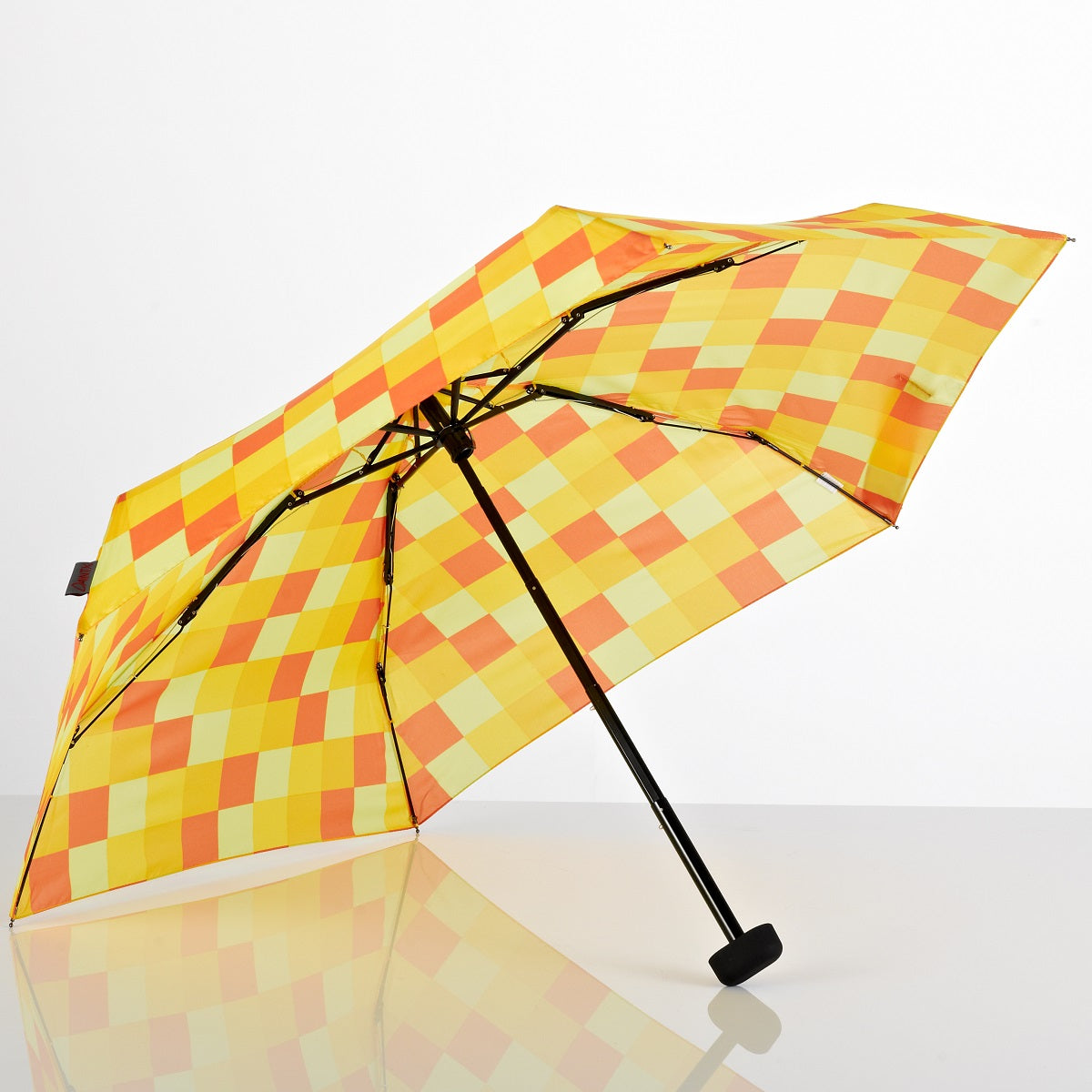 EuroSCHIRM Dainty Travel Umbrella, Ultra-compact, Lightweight Trekking, Yellow Squares